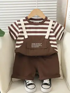 INCLUD Boys Striped Round Neck Kangaroo Pocket T-Shirt With Shorts