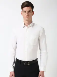 Peter England Slim Fit Spread Collar Cotton Formal Shirt