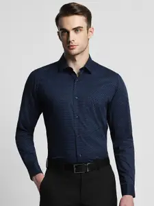 Peter England Men Slim Fit Opaque Printed Formal Shirt