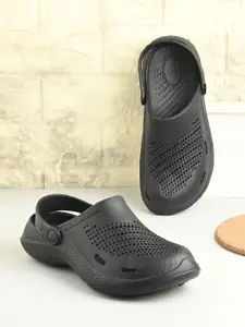 Vellinto Men Clogs Sandals