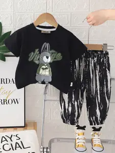 INCLUD Boys Printed Round Neck T-shirt With Trousers