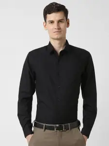 Peter England Men Slim Fit Opaque Formal Shirt