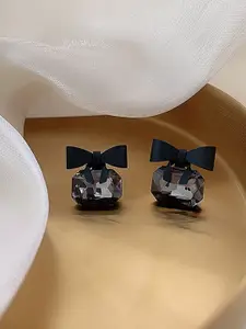 KRENOZ Rhodium Plated Crystals Studded Contemporary shaped Studs