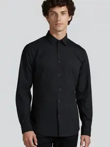 HE SPOKE Solid Cotton Twill Smart Casual Shirt