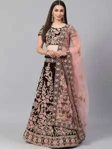 DIVASTRI Embroidered Thread Work Semi-Stitched Lehenga & Unstitched Blouse With Dupatta