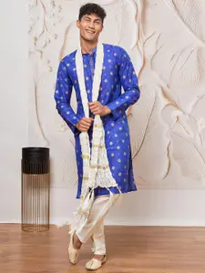 VASTRAMAY Men Printed Regular Kurta with Pyjamas & With Dupatta