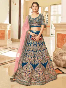 DIVASTRI Embroidered Thread Work Semi-Stitched Lehenga & Unstitched Blouse With Dupatta
