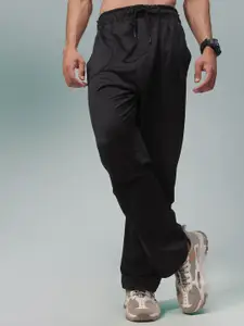 MADSTO Men Mid-Rise Trackpants