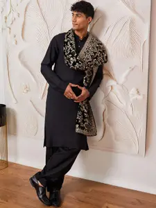 VASTRAMAY Men Regular Kurta with Patiala & With Dupatta