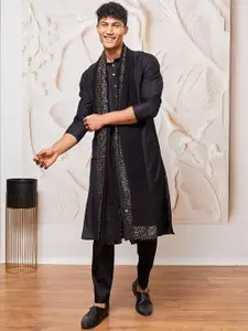 VASTRAMAY Men Regular Sequinned Kurta with Pyjamas & With Dupatta