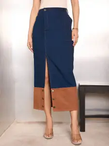 SASSAFRAS Women Colourblocked Midi Pencil Skirt With Slit