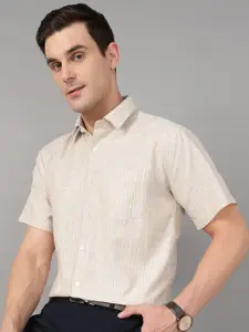 Hancock Men Slim Fit Opaque Striped Formal Shirt