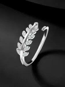 Peora Sterling Silver Rhodium-Plated Cubic Zirconia Studded Finger Ring