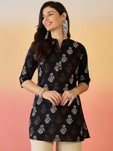 Sangria Floral Printed Pure Cotton Straight Kurtis