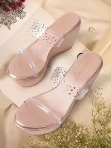 DressBerry Textured Party Wedge Pumps