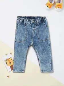 max Boys Regular Fit Mid-Rise Heavy Fade Non Stretchable Jeans
