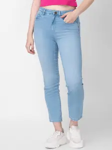 SPYKAR Women Slim Fit Mid-Rise Light Fade Stretchable Jeans