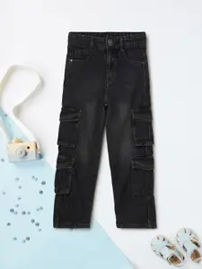 max Boys Regular Fit Mid-Rise Light Fade Jeans