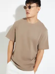 max Men Solid Round Neck Cotton Oversized T-shirt