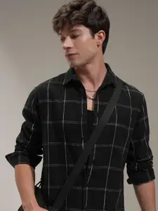 HIGHLANDER Men Comfort Checked Relaxed Fit Casual Shirt