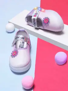 KATS Girls Perforations Blink Led Light Bellies Sneakers