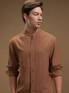 HIGHLANDER Men Comfort Opaque Striped Casual Shirt