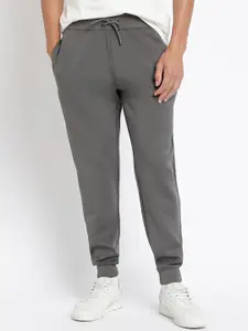 GUESS Rohmer Men Durable Mid-Rise Straight Fit Joggers