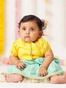 Sangria Infant Girls Geometric Woven Design Pure Cotton Lehenga & Choli