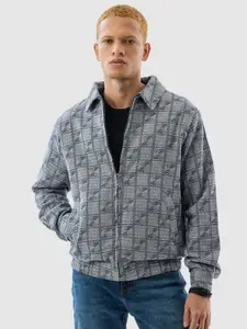 Snitch Men Geometric Bomber Jacket