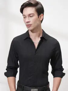 HIGHLANDER Men Comfort Slim Fit Opaque Striped Party Shirt