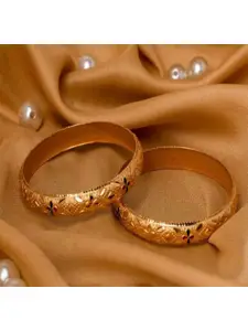 leshya Set Of 2 Gold Dyed Bracelets With Etching Design