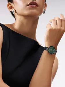 Fastrack Stunners X Special Edition Women Stainless Steel Analogue Watch 68049NM01