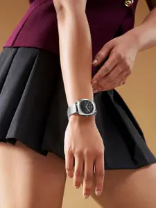 Fastrack Women Stunners X Bracelet Style Analogue Watch 68043SM03