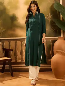 Sangria Pleated Mandarin Collar Straight Kurta