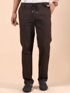 V-Mart Men Regular Fit Mid-Rise Chinos Trousers