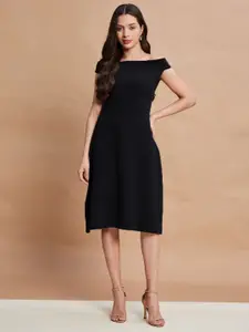 Selvia Women Boat Neck Bodycon Dress