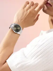 Fastrack Stunners X Special Edition Quartz Men Analogue Watch 38162SM02