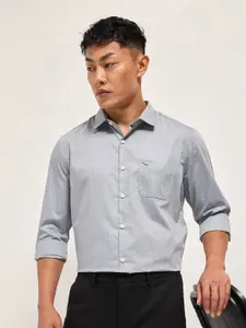 THE BEAR HOUSE Men Tailored Fit Formal Shirt