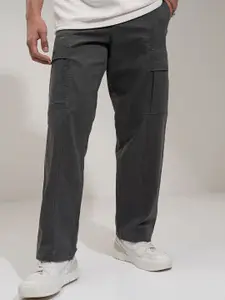 HIGHLANDER Men Comfort Straight Fit Cargos Trousers