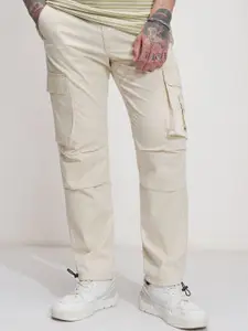 HIGHLANDER Men Comfort Straight Fit Cargos Trousers