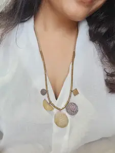 Studio Anviksha Geometric statement necklace