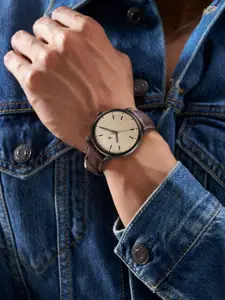 Fastrack Men Dial & Leather Straps Analogue Watch 38159NL02