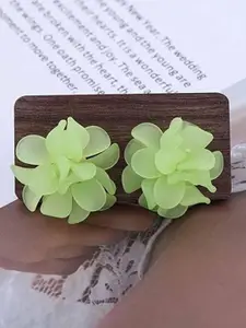 KRENOZ Rhodium-Plated Floral Shaped Studs