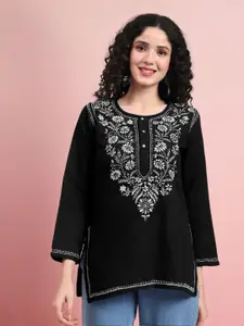PARAMOUNT CHIKAN Women Ethnic Motifs Embroidered Chikankari Kurti