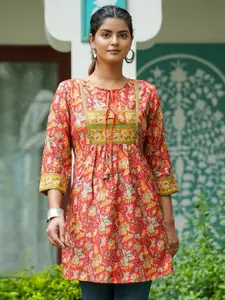 KALINI Women Floral Printed Kurti