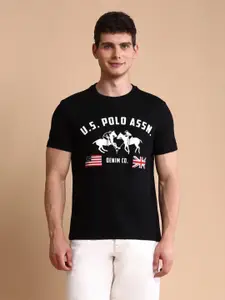 U.S. Polo Assn. Denim Co. Men Brand Logo Printed Muscle Fit Cotton T-shirt