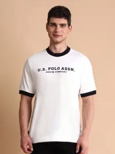 U.S. Polo Assn. Denim Co. Men Brand Logo Printed Pure Cotton Muscle Fit T-Shirt