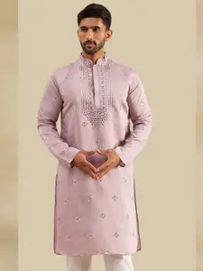 SOJANYA Men Embroidered Mirror Work Kurta
