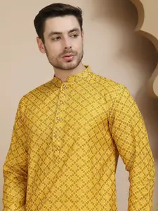 Jompers Floral Woven Design Mandarin Collar Jacquard Silk Kurta With Pyjamas