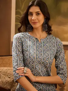 Sangria Printed Cotton Round Neck Straight Kurta